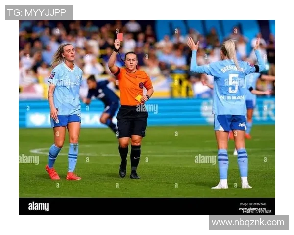 英国女足明星球员崭露头角助力球队赢得世界瞩目新荣耀 英国女足明星球员崭露头角助力球队赢得世界瞩目新荣耀